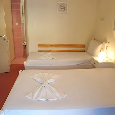 Spyrou & Apartamento Platanidia