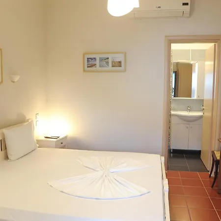 Spyrou & Appartement *