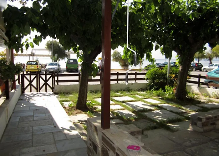 Spyrou & * Platanidia